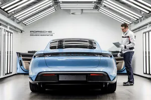 Porsche Exclusive desvela detalles de personalización para el nuevo Taycan 