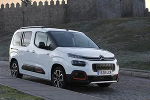 El Citroën Berlingo recibe el motor de gasolina PureTech 130 S&S con cambio EAT8