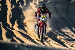 Ricky Brabec conquista su primer Dakar en motos junto a Honda