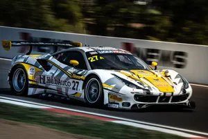 Slade, Serra y Gomez pilotarán el único Ferrari presente en Bathurst