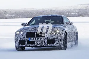 El BMW M4 Coupé 2021, cazado en fotos espía durante las pruebas de invierno