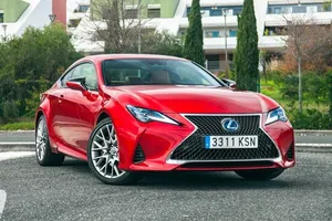 Lexus no descarta lanzar un coche de hidrógeno