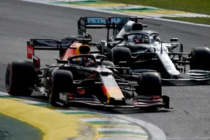 Verstappen: «Sé que soy duro en la pista, pero la pelea por el título es distinta»