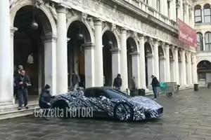La nueva carrocería del esquivo Maserati MC20 al detalle [vídeo]