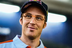 Thierry Neuville asegura que el futuro híbrido del WRC es una "mierda"