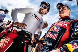 Alonso: "Compartir experiencia con Sainz y que ganase el Dakar fue bonito"