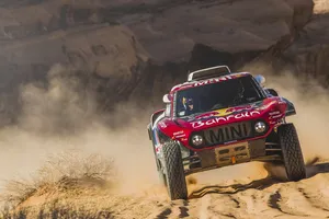 Carlos Sainz: "Me gustaría defender mi victoria en el Dakar en 2021"