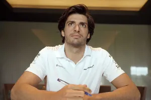 Carlos Sainz se despide de McLaren con un emotivo vídeo