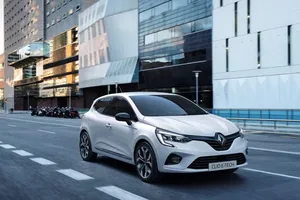 Precios del Renault Clio E-TECH, el utilitario híbrido llega a Alemania