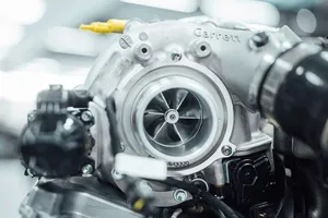 Por qué es una buena noticia que Mercedes-AMG use turbocompresores eléctricos