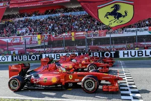 Un plan muy «rosso» de la F1: GP número 1000 de Ferrari en Mugello