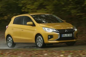 Alemania - Mayo 2020: El Mitsubishi Space Star sorprende en un mercado reactivado