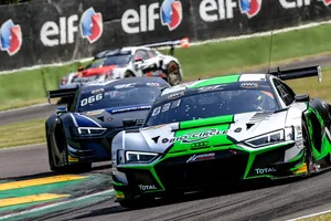 Audi arranca al frente del GTWC Europe tras su victoria en Imola