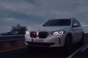 El nuevo BMW iX3 filtrado en vídeo, así es el esperado SUV eléctrico premium