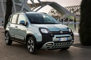 Italia -  Junio 2020: Espectacular dominio del Fiat Panda