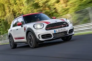 MINI John Cooper Works Countryman 2021, la versión deportiva estrena mejoras