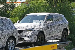 Nuevas fotos espía del BMW X1 2022, el SUV compacto cazado en Alemania