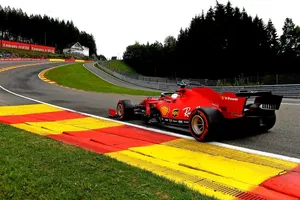 Ferrari pinta a drama en Spa: detrás de Alfa Romeo y a la par con Williams