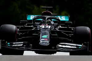 Paseo marcial de Hamilton para ganar en Spa