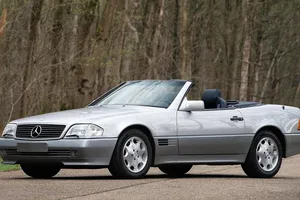 Amores de juventud: el Mercedes 500 SL