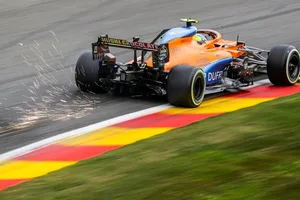 McLaren: nuevos deflectores laterales y suelo experimental para 2021