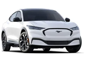 Los precios del nuevo Ford Mustang Mach-E atacan directamente al Tesla Model Y