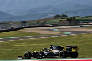 «Acuérdate de respirar»: Mugello amenaza con 'ahogar' a los pilotos