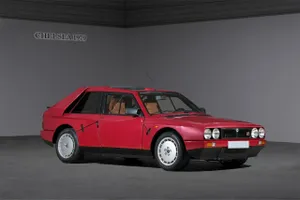 Impecable Lancia Delta S4 Stradale de colección a la venta en nuestro país