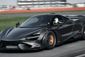 El nuevo McLaren 765LT entra en producción, llega un nuevo LongTail