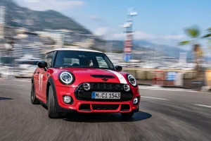 El nuevo MINI Paddy Hopkirk Edition es una oda a la primera victoria en Montecarlo