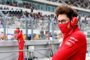 Así ve Binotto a Carlos Sainz: «Es un líder, un gran trabajador»