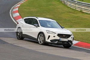 El CUPRA Formentor VZ de 5 cilindros ya se enfrenta a Nürburgring [vídeo]