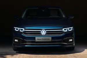 El Volkswagen Phideon estrena actualización y pierde la mayoría de sus motores