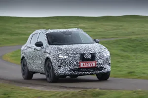 El Nissan Qashqai 2021 llegará con cinco versiones mecánicas y sin diésel