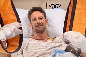 Primer mensaje de Grosjean desde el hospital: «Estoy bien, sin el Halo no estaría aquí»