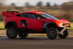 Prodrive muestra el BRX T1 4x4 de Loeb y Roma para el Dakar 2021