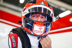 Robert Kubica vuelve a los mandos del Alfa Romeo C39 en Bahréin