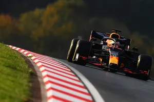 Verstappen repite para consumar su viernes perfecto en el Istanbul Park