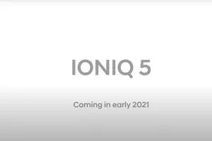Primer teaser del nuevo IONIQ 5 2021, el compacto eléctrico debuta en enero 