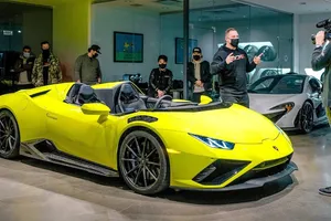 Este es el primer y único Lamborghini Huracán EVO speedster del mundo