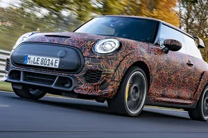 Los modelos John Cooper Works de MINI se enfrentan a un futuro electrificado