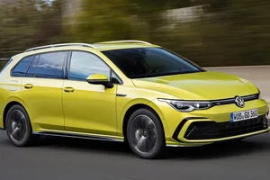 Volkswagen Golf Variant 2021, la gama se enriquece con nuevas versiones y motores