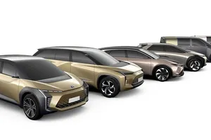 Toyota BZ, este es el nombre comercial de los cinco futuros coches eléctricos de la marca