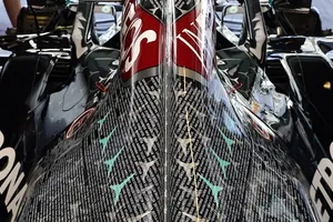 Así luce el W11 que rinde tributo a los empleados de Mercedes AMG F1