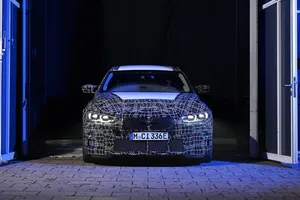 Nuevo teaser del nuevo BMW i4 M50 xDrive, la marca alemana confirma su debut en 2021 