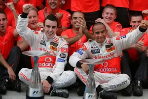 «¿Es Alonso mejor piloto que Hamilton?»: responde el propio Fernando
