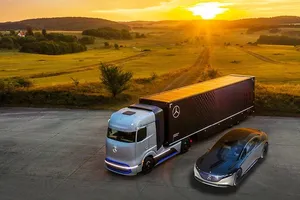 Daimler quiere separar su negocio de coches y furgonetas Mercedes-Benz del de camiones y autobuses