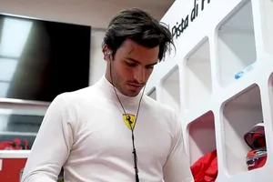 Ferrari, Carlos Sainz, Fiorano: el vídeo de la primera cita