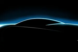 Hongqi (FAW) y Silk EV fabricarán coches en Italia, Walter De Silva los diseñará