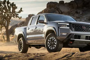 El nuevo Nissan Frontier 2022 estrena mucha tecnología y estética off-road